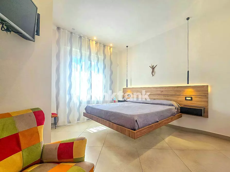 Immagine 20 di Villa in vendita  in Via Del Villaggio a Ispica