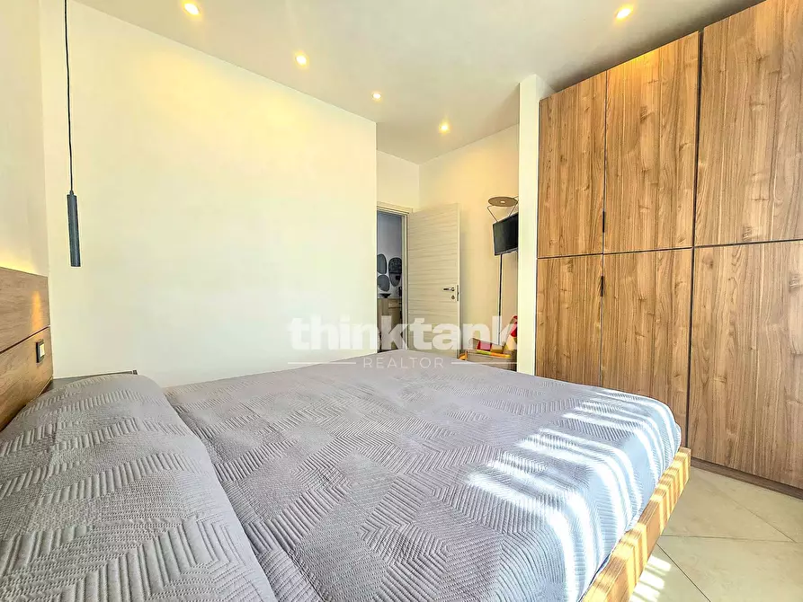 Immagine 21 di Villa in vendita  in Via Del Villaggio a Ispica