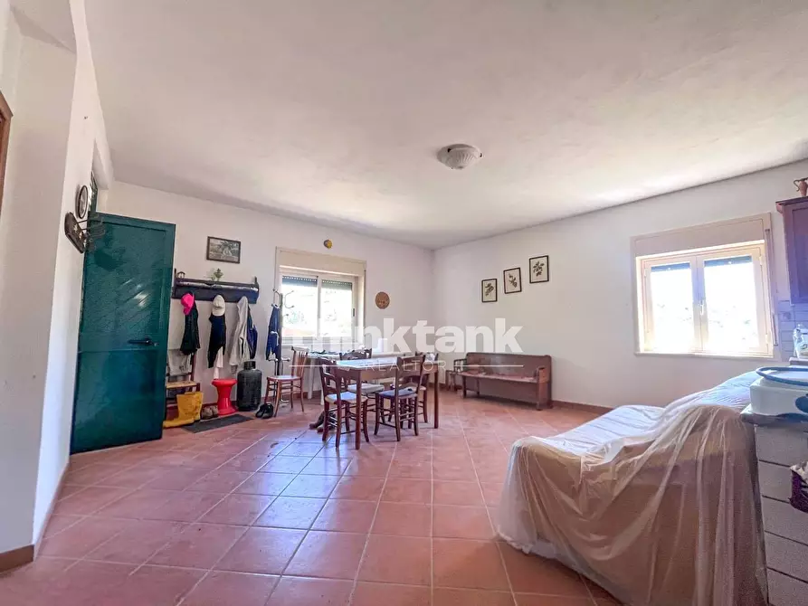 Immagine 5 di Villa in vendita  in Contrada Modaccamo snc a Agrigento