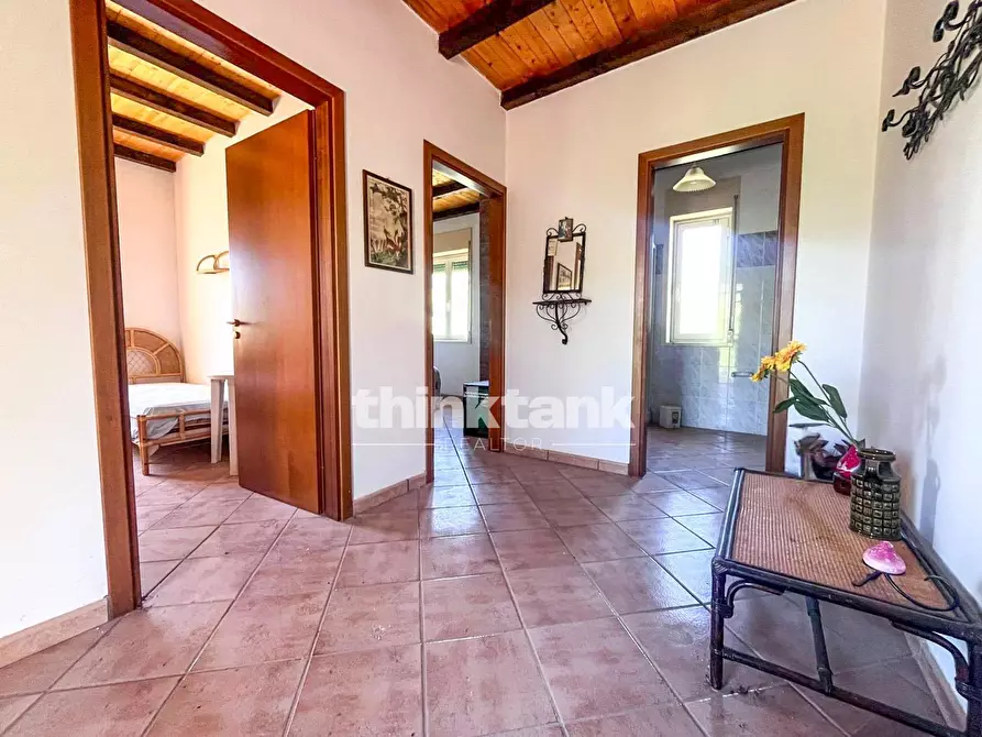 Immagine 3 di Villa in vendita  in Contrada Modaccamo snc a Agrigento