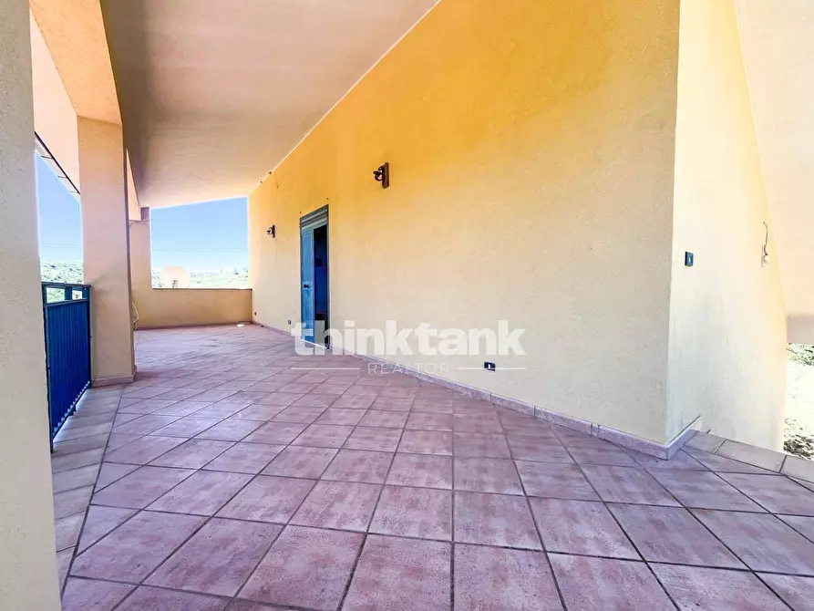 Immagine 25 di Villa in vendita  in Contrada Modaccamo snc a Agrigento