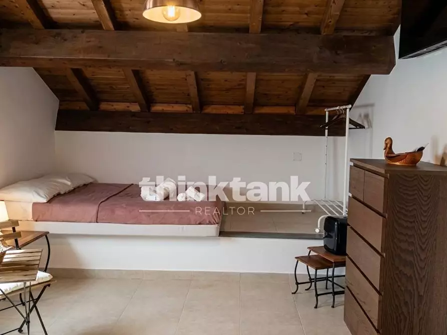 Immagine 8 di Villa in vendita  in Via Aglialoro a Trecastagni
