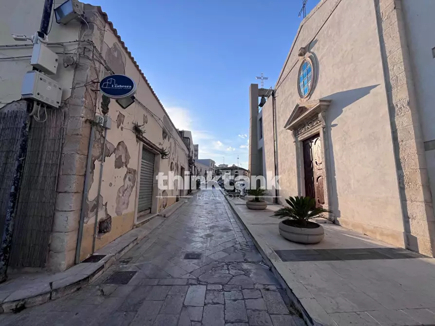 Immagine 7 di Attività commerciale in vendita  in Via delle Sirene a Pozzallo