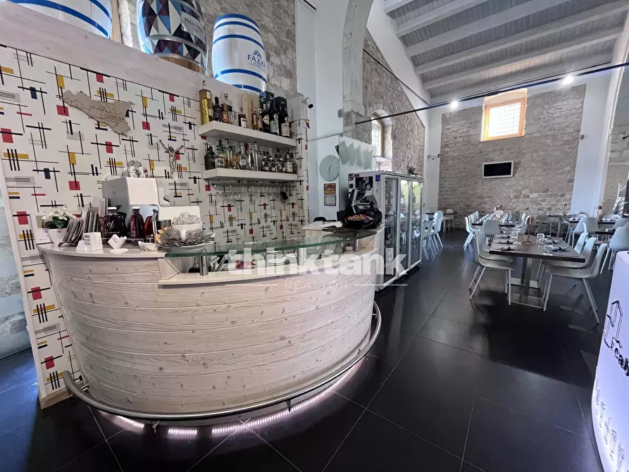 Immagine 16 di Attività commerciale in vendita  in Via delle Sirene a Pozzallo