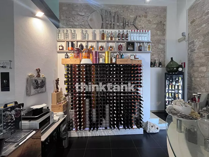 Immagine 23 di Attività commerciale in vendita  in Via delle Sirene a Pozzallo