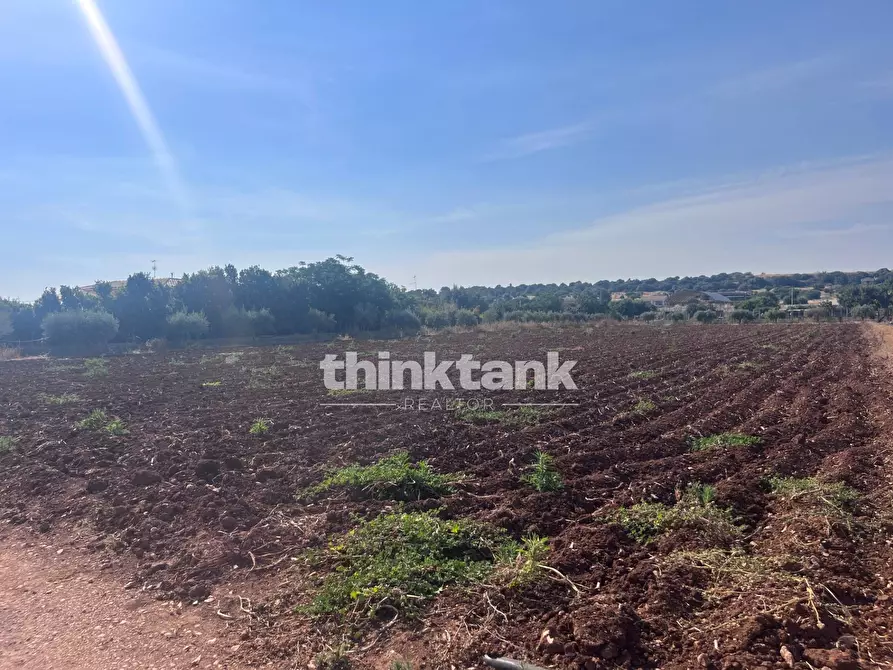 Immagine 9 di Terreno residenziale in vendita  in Strada Provinciale 44 a Scicli