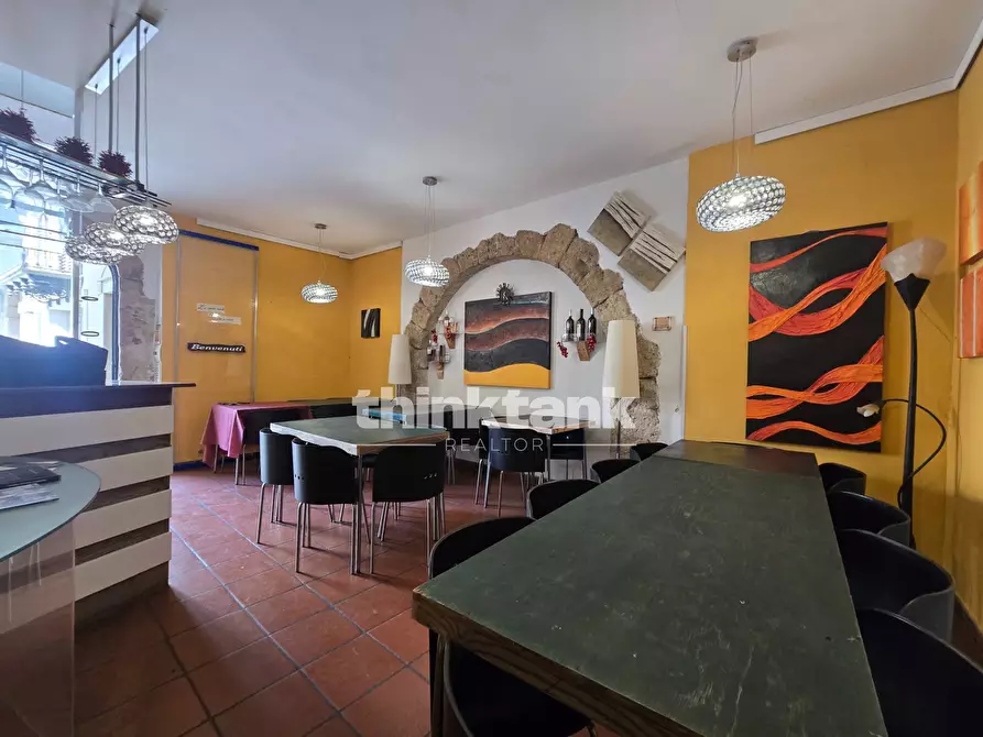 Immagine 5 di Palazzo in vendita  in Vico Tilaro 9 a Gela
