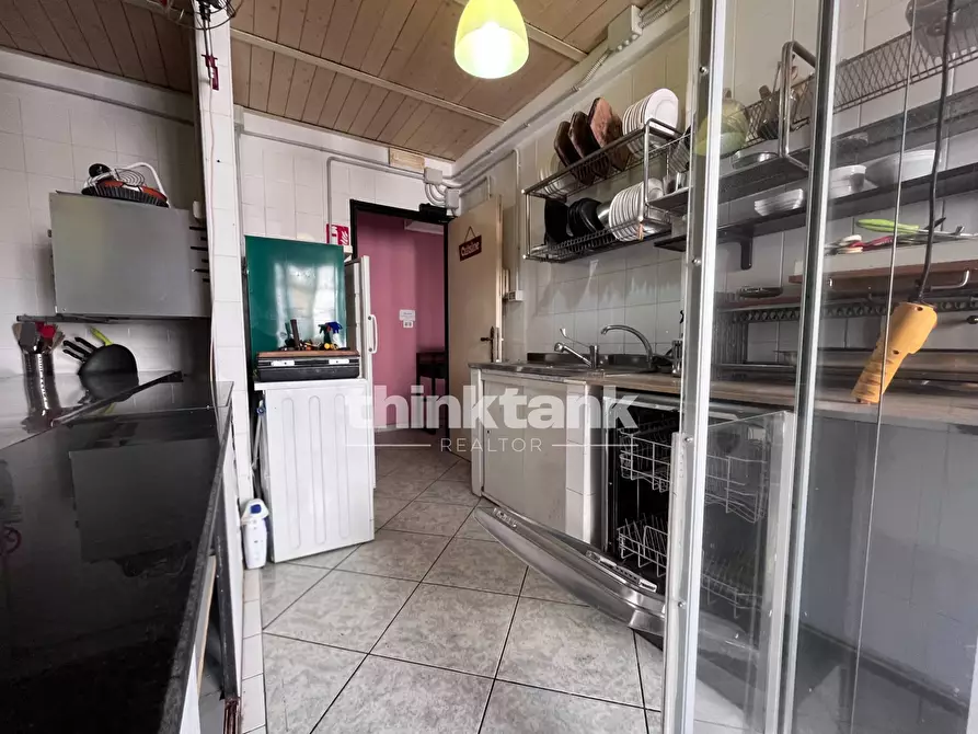 Immagine 21 di Palazzo in vendita  in Vico Tilaro 9 a Gela
