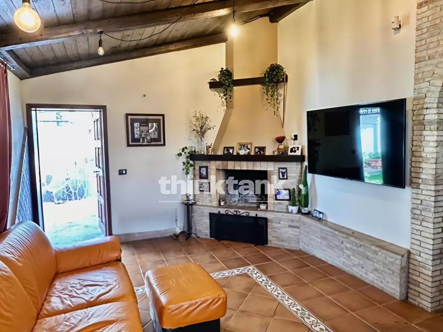 Immagine 10 di Villa in vendita  in Via traversa bonavia a Siracusa