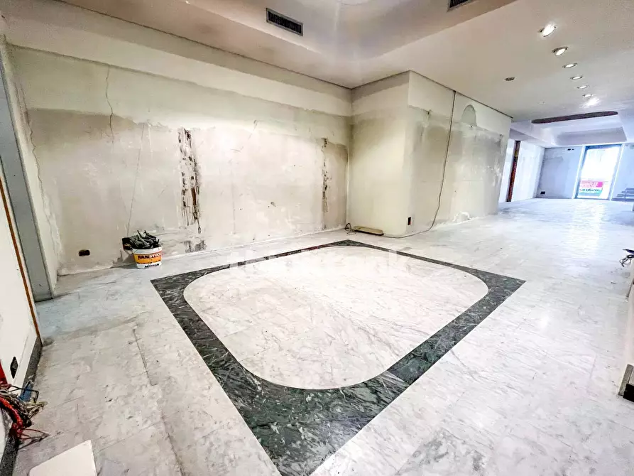 Immagine 12 di Appartamento in vendita  in Via Giacomo Leopardi 22 a Catania