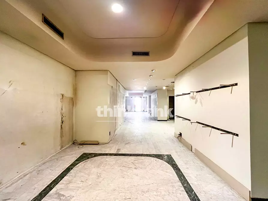 Immagine 15 di Appartamento in vendita  in Via Giacomo Leopardi 22 a Catania