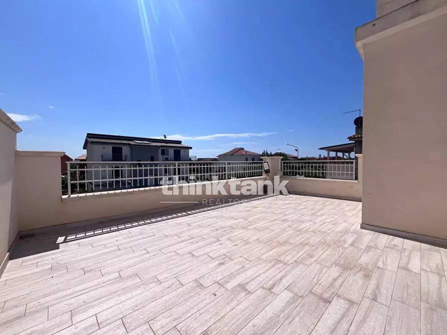 Immagine 29 di Villa in vendita  in Viale Delle Orchideee a Porto Empedocle