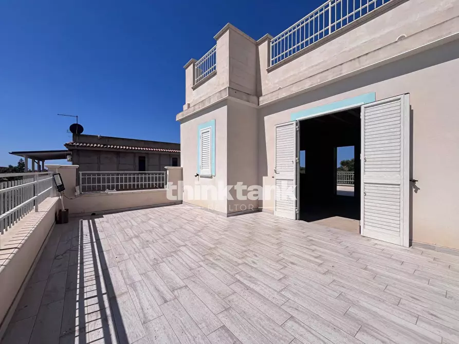 Immagine 26 di Villa in vendita  in Viale Delle Orchideee a Porto Empedocle