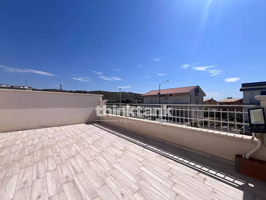 Immagine 30 di Villa in vendita  in Viale Delle Orchideee a Porto Empedocle
