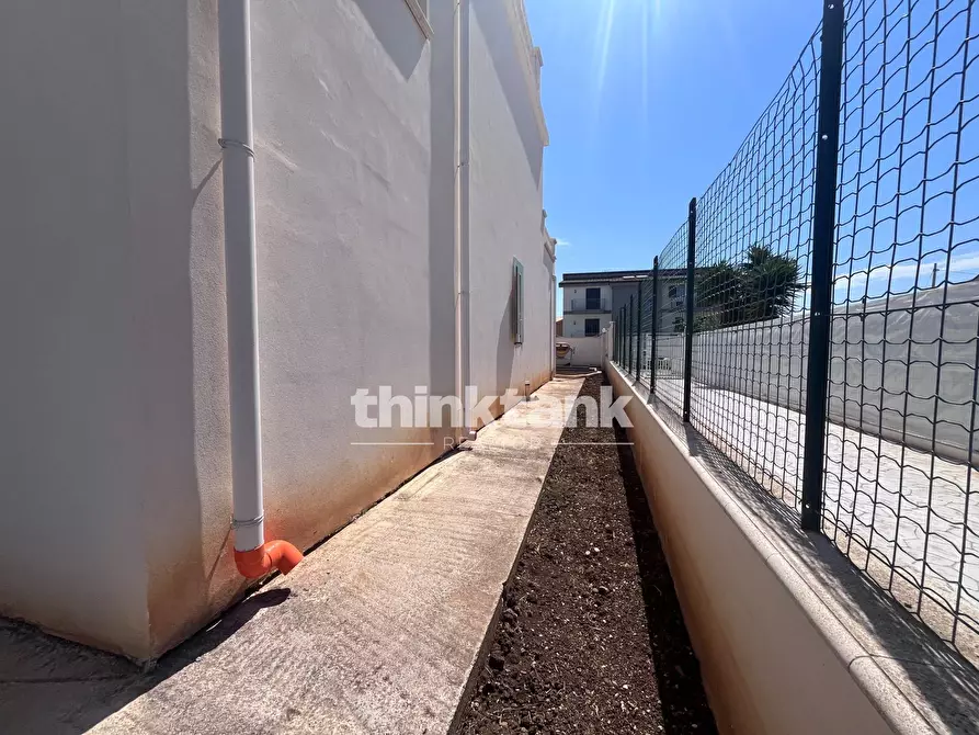 Immagine 11 di Villa in vendita  in Viale Delle Orchideee a Porto Empedocle