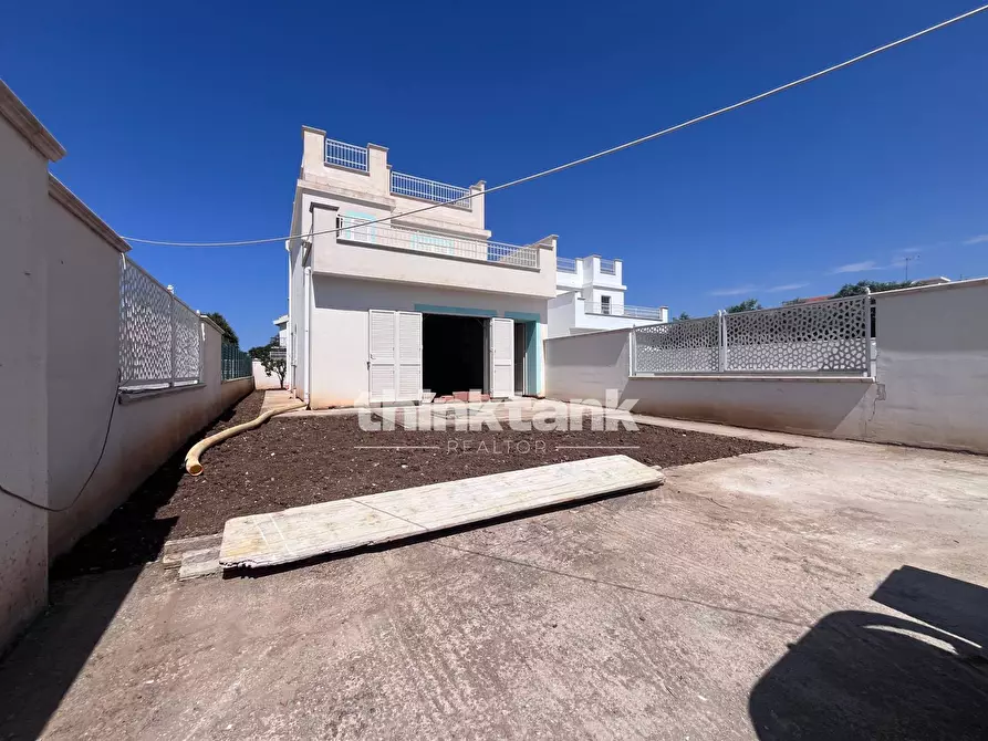 Immagine 2 di Villa in vendita  in Viale Delle Orchideee a Porto Empedocle