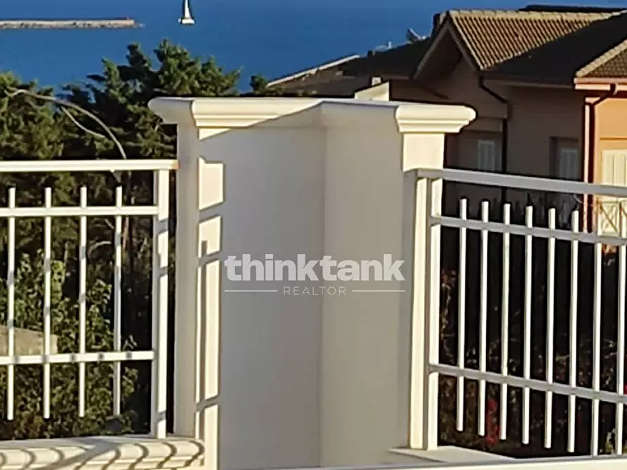 Immagine 32 di Villa in vendita  in Viale Delle Orchideee a Porto Empedocle