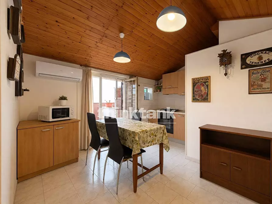 Immagine 5 di Attico in vendita  in Via Savoia a Catania