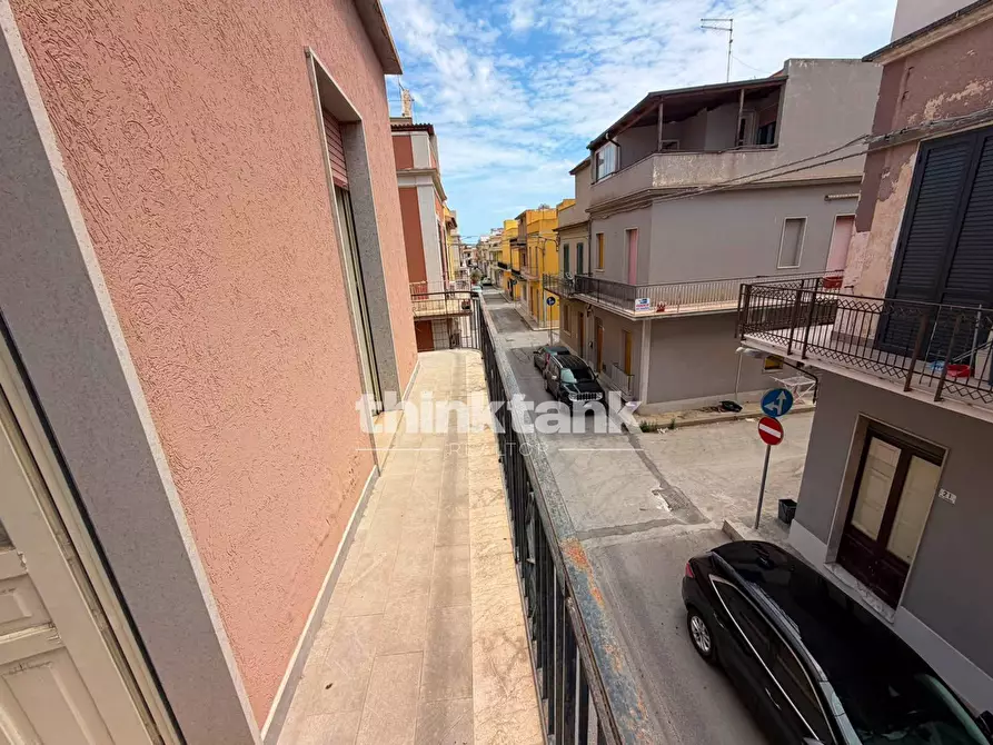 Immagine 11 di Casa indipendente in vendita  in Via Cimarosa a Avola