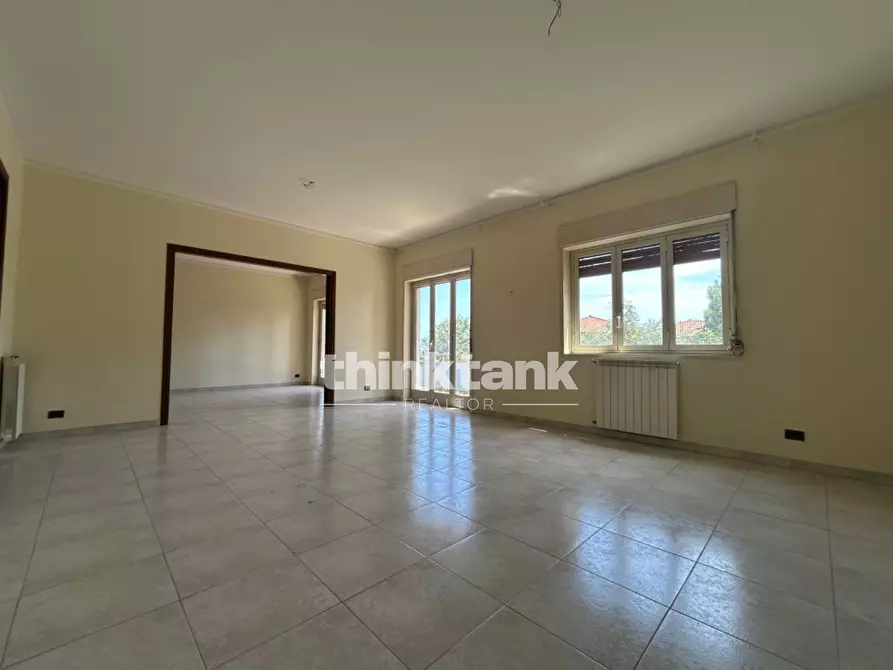 Immagine 5 di Appartamento in vendita  in Via Fratelli Bandiera a Gravina Di Catania