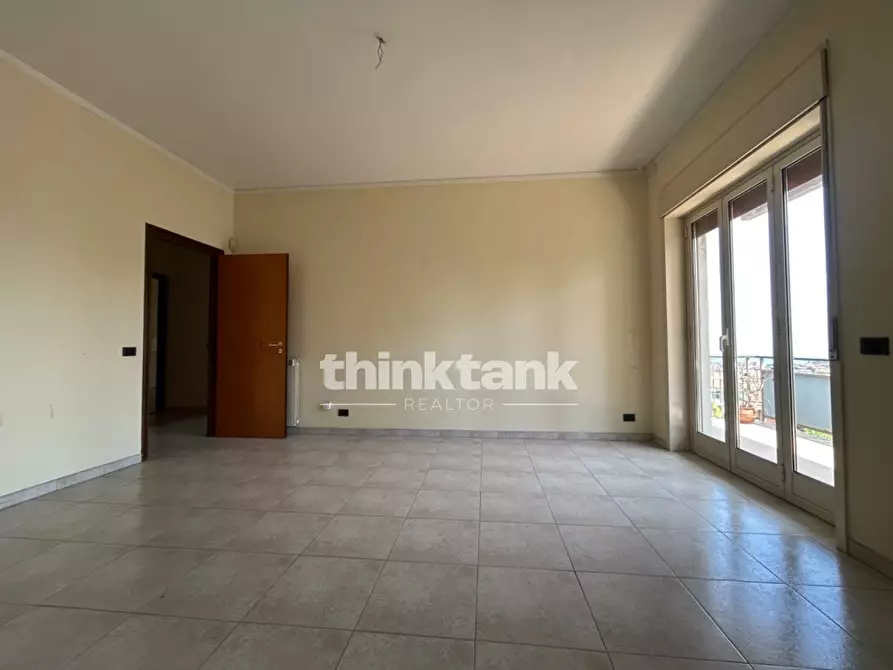 Immagine 11 di Appartamento in vendita  in Via Fratelli Bandiera a Gravina Di Catania