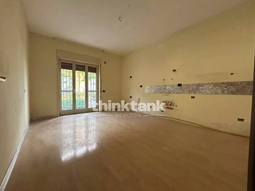 Immagine 28 di Appartamento in vendita  in Via Fratelli Bandiera a Gravina Di Catania