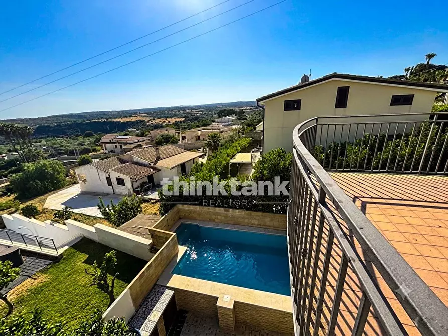 Immagine 40 di Villa in vendita  in San Corrado di Fuori a Noto