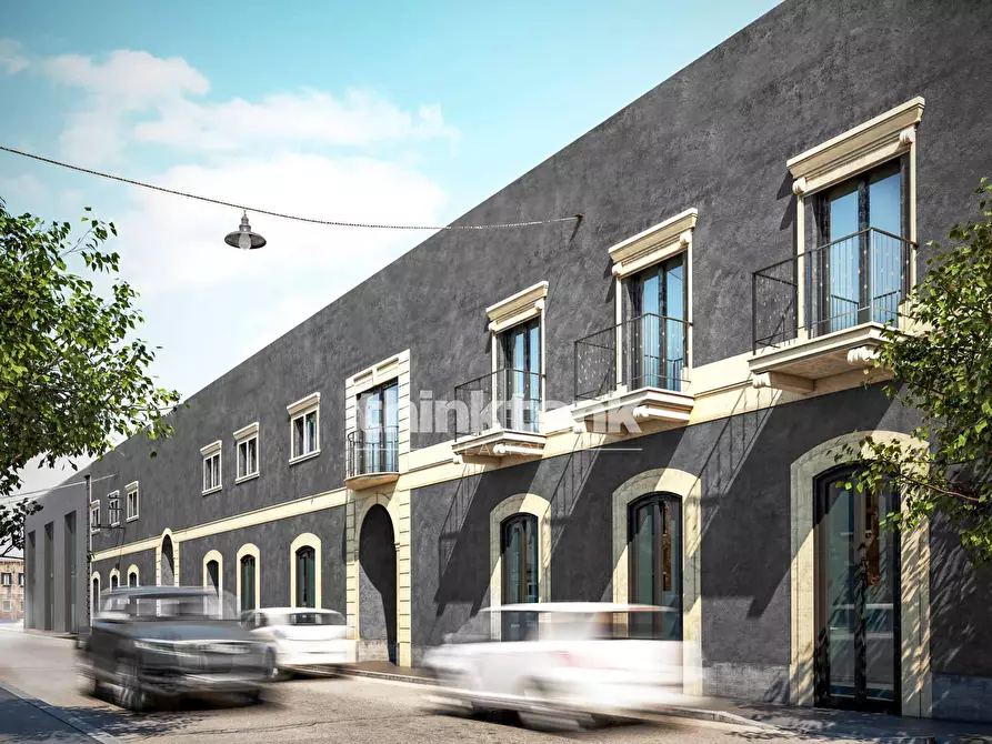 Immagine 2 di Palazzo in vendita  in Via Dei Mulini al Vento 76 a Catania