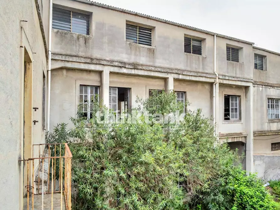 Immagine 20 di Palazzo in vendita  in Via Dei Mulini al Vento 76 a Catania