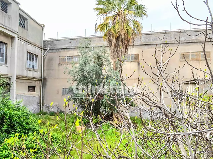 Immagine 22 di Palazzo in vendita  in Via Dei Mulini al Vento 76 a Catania
