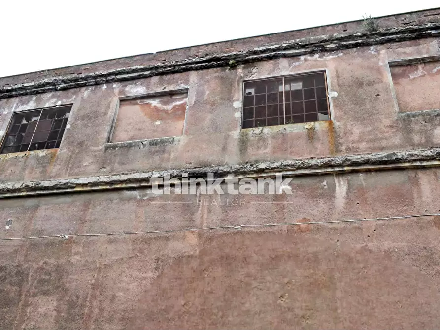 Immagine 34 di Palazzo in vendita  in Via Dei Mulini al Vento 76 a Catania