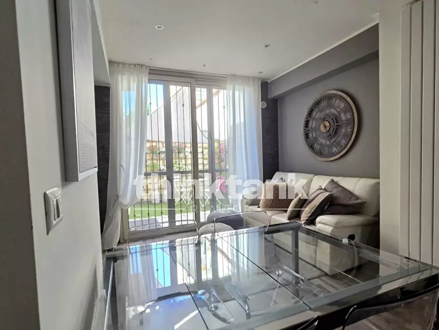 Immagine 8 di Villa in vendita  in Via Giovanni Prati snc a Catania