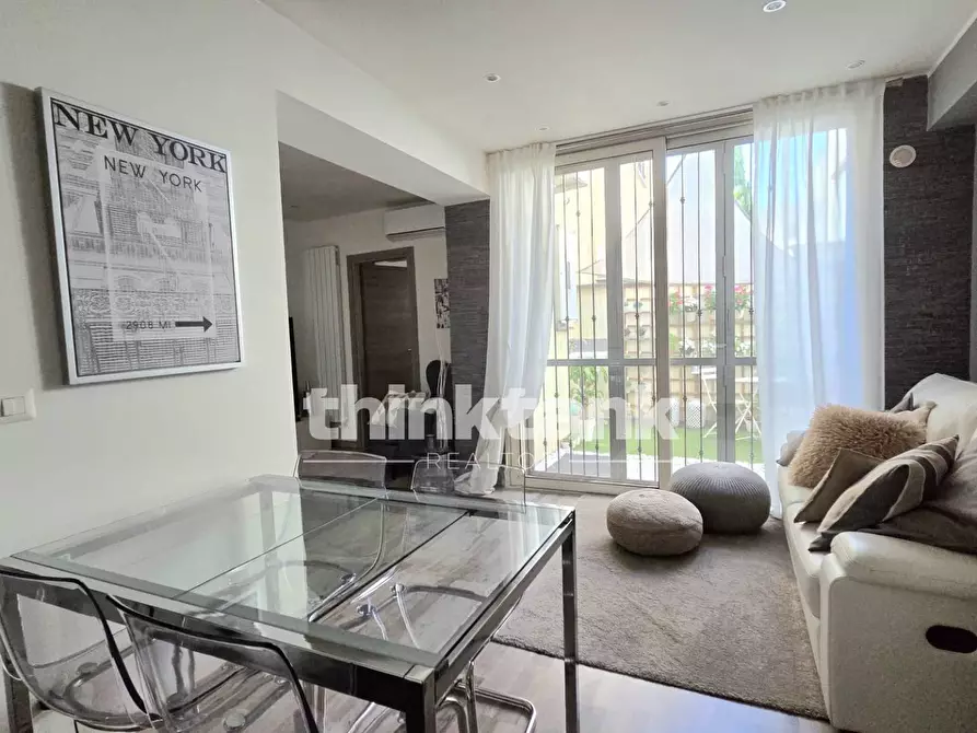 Immagine 9 di Villa in vendita  in Via Giovanni Prati snc a Catania