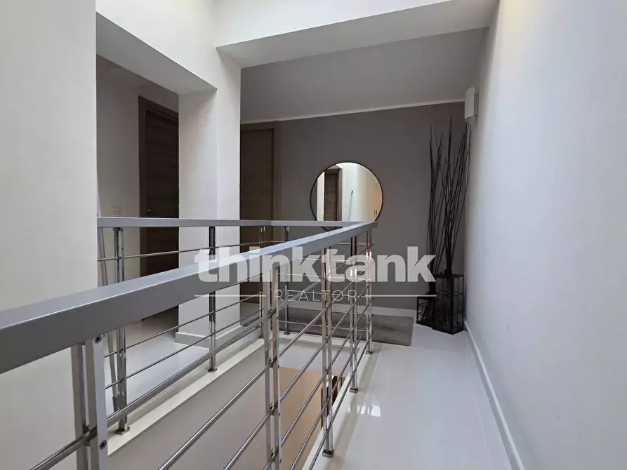 Immagine 25 di Villa in vendita  in Via Giovanni Prati snc a Catania