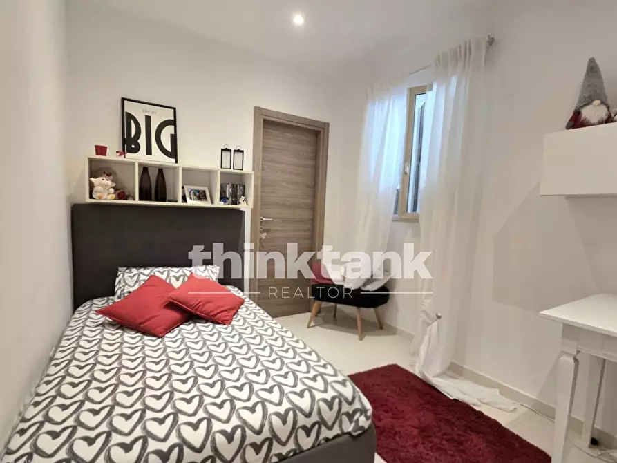 Immagine 39 di Villa in vendita  in Via Giovanni Prati snc a Catania
