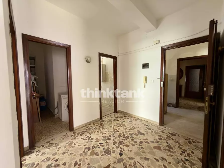 Immagine 3 di Appartamento in vendita  in Viale Teracati a Siracusa