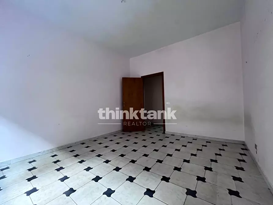 Immagine 15 di Appartamento in vendita  in Via Arturo Labriola a Favara