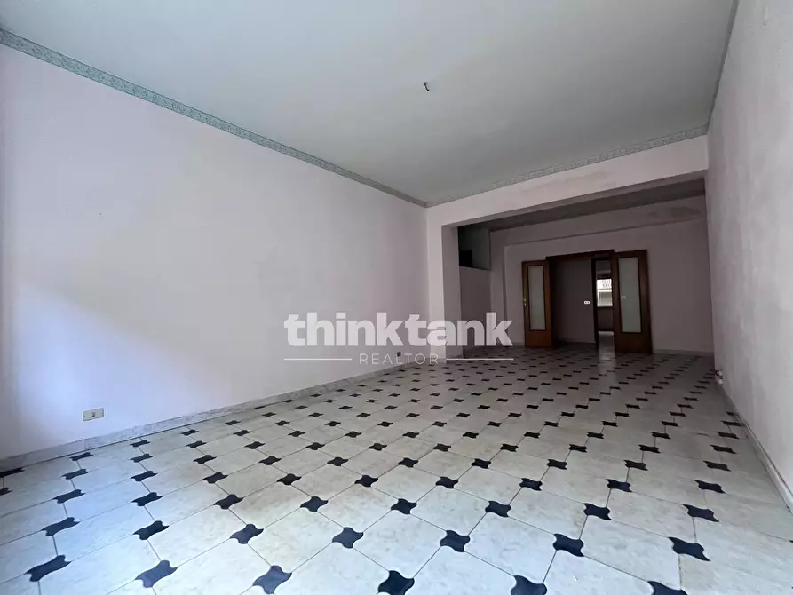 Immagine 29 di Appartamento in vendita  in Via Arturo Labriola a Favara