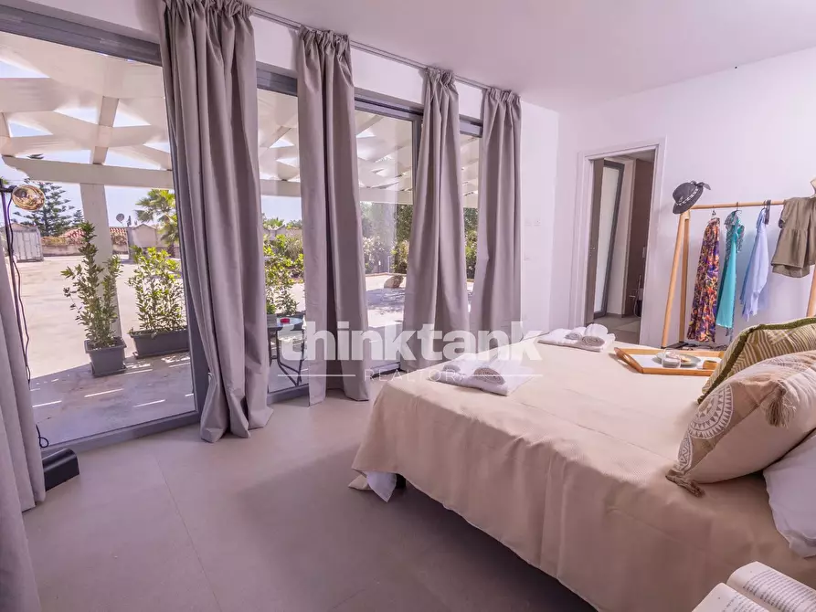 Immagine 18 di Villa in vendita  in Via Del Giglio a Ispica