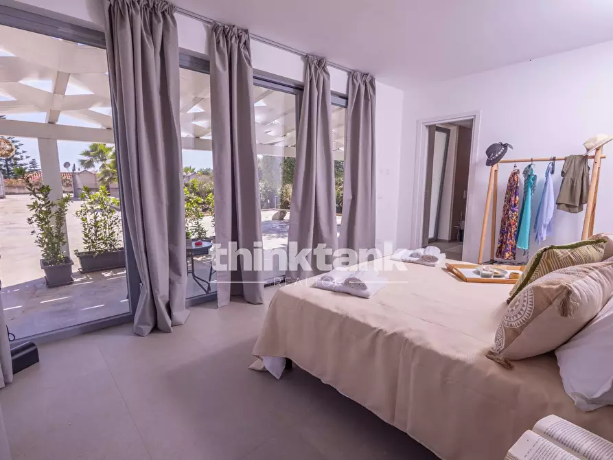 Immagine 19 di Villa in vendita  in Via Del Giglio a Ispica
