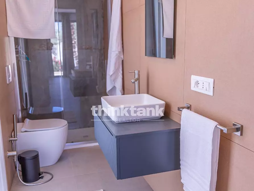 Immagine 22 di Villa in vendita  in Via Del Giglio a Ispica
