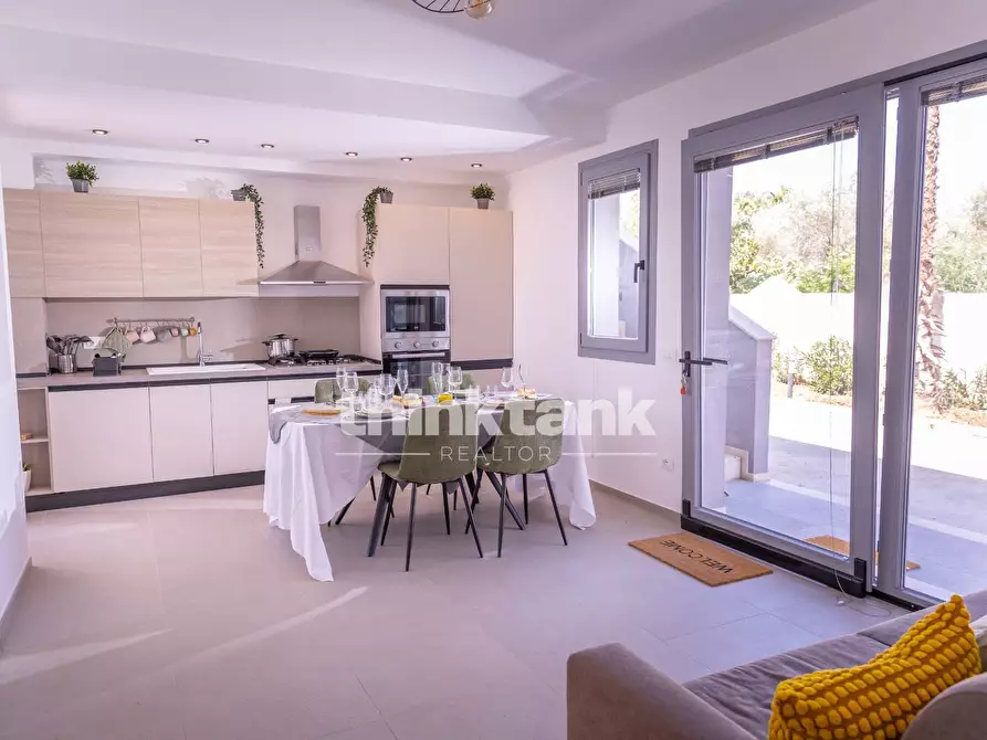 Immagine 36 di Villa in vendita  in Via Del Giglio a Ispica