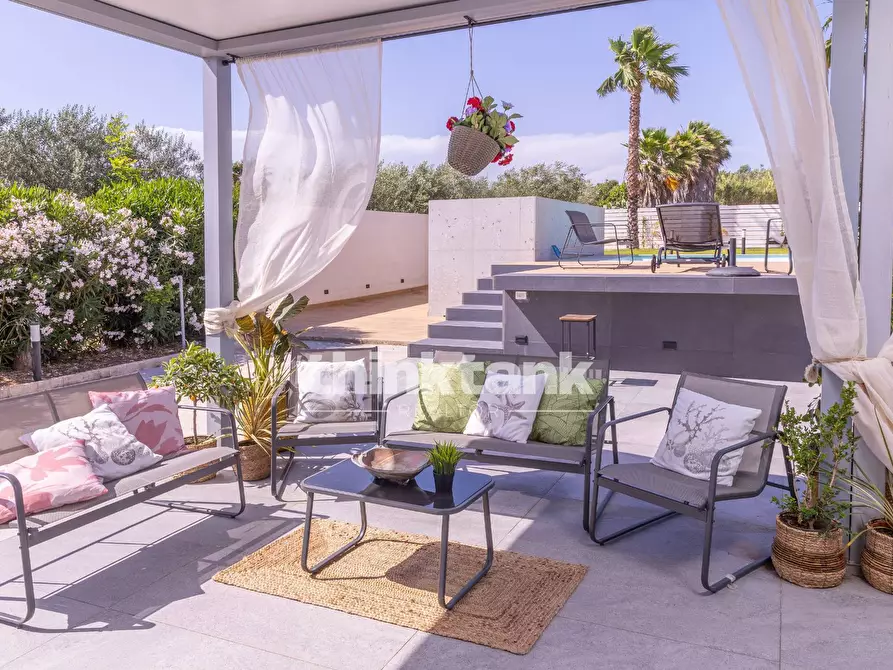 Immagine 48 di Villa in vendita  in Via Del Giglio a Ispica