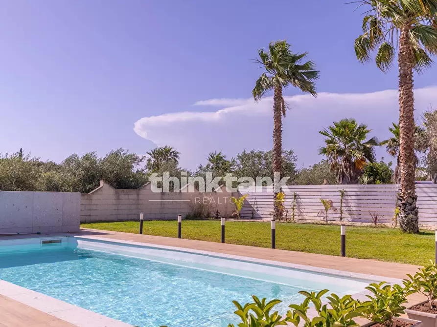 Immagine 8 di Villa in vendita  in Via Del Giglio a Ispica