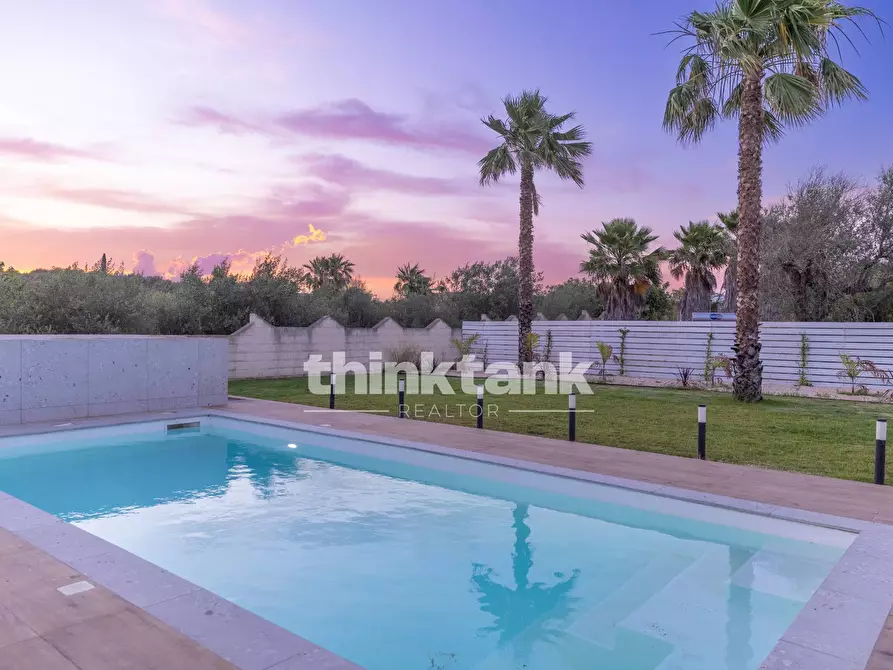 Immagine 7 di Villa in vendita  in Via Del Giglio a Ispica