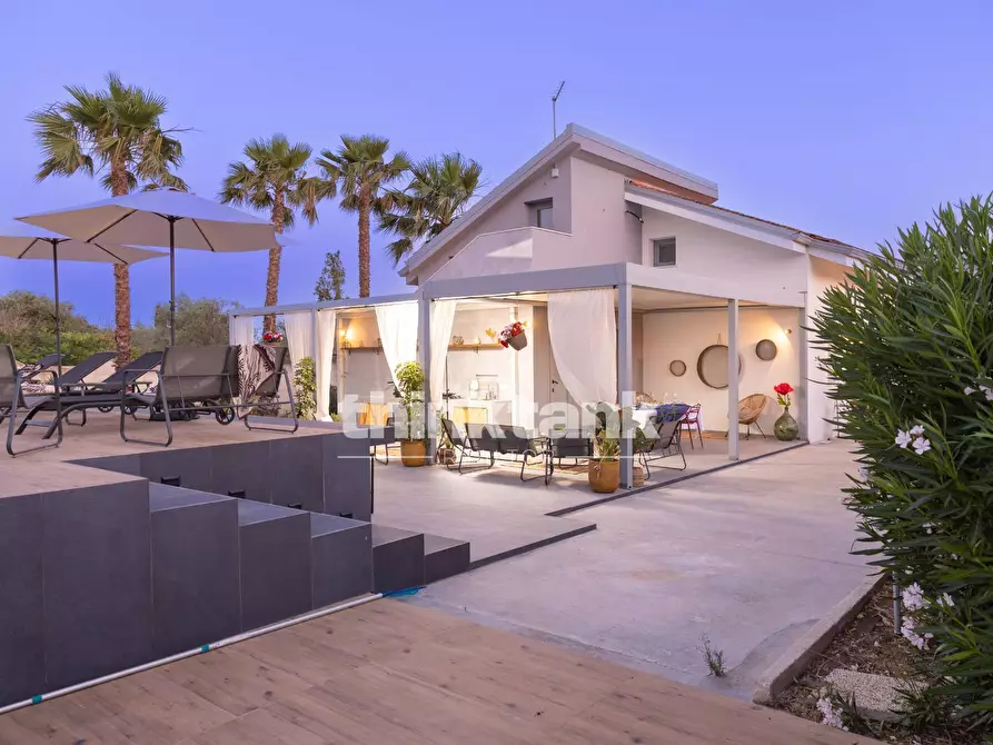 Immagine 87 di Villa in vendita  in Via Del Giglio a Ispica