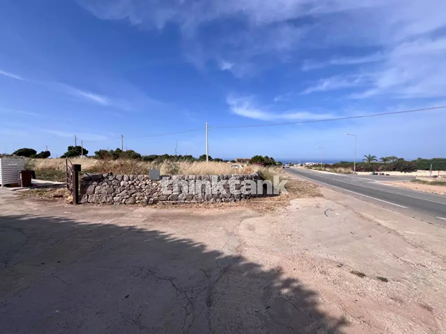 Immagine 3 di Terreno agricolo in vendita  in sp 25 a Ragusa