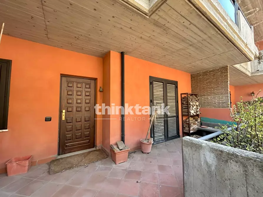 Immagine 40 di Villetta a schiera in vendita  in Via Ulisse 18 a Aci Catena