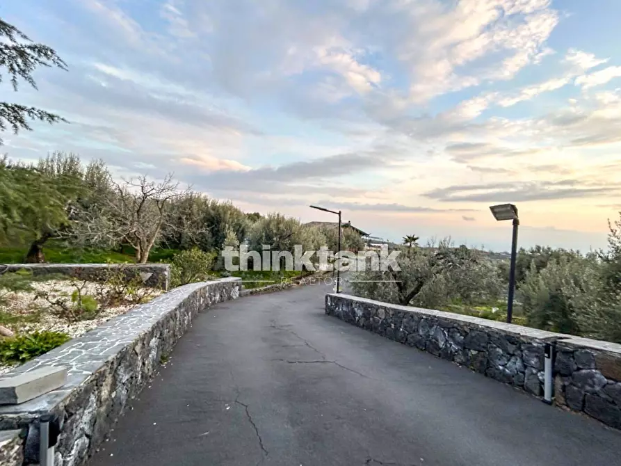 Immagine 11 di Villa in affitto  in crovacchi a Santa Maria Di Licodia