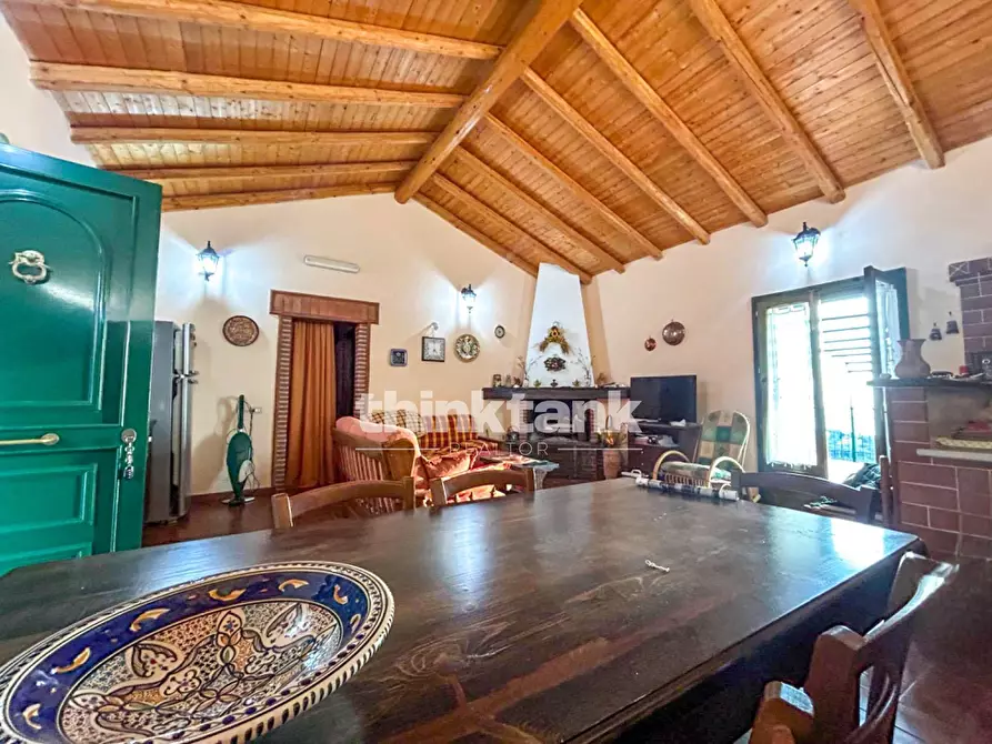 Immagine 4 di Villa in affitto  in crovacchi a Santa Maria Di Licodia